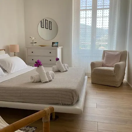 Elegance House * La Spezia